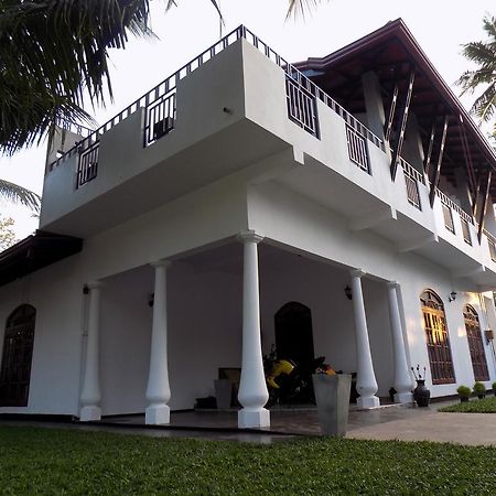Prosperity Villa Negombo Exterior foto